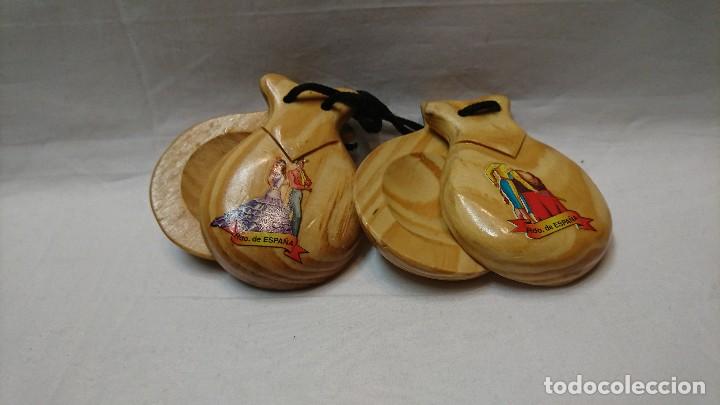 Instrumentos musicales: CASTA&Ntilde;UELAS DE MADERA SOUVENIR - Foto 1