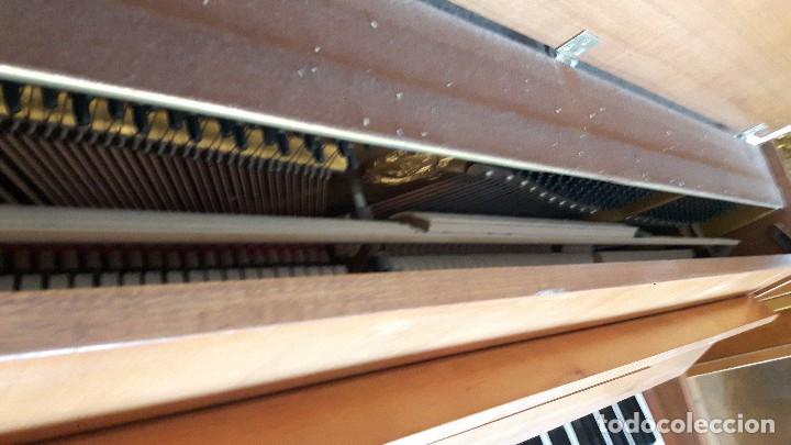 Instrumentos musicales: PIANO YAMAHA - Foto 3