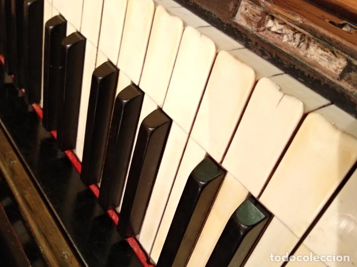 Instrumentos musicales: PIANO ANTIGUO GUARRO E HIJOS BARCELONA - Foto 16 - 125853903