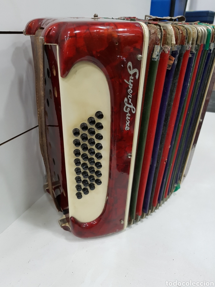 Instrumentos musicales: Acorde&oacute;n Guerrini - Foto 4