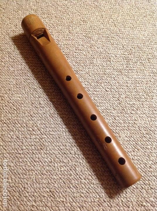 Flauta antigua de madera de boj, popular, con i - Vendido en Venta