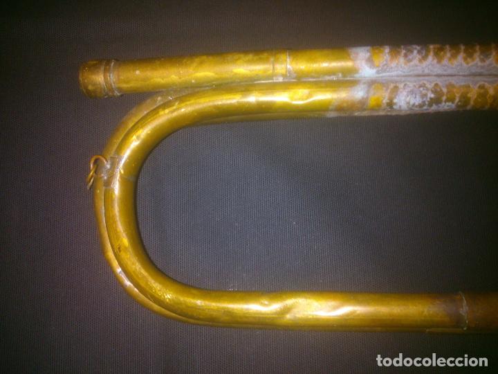 Instrumentos musicales: Corneta muy antigua para restaurar - Foto 3