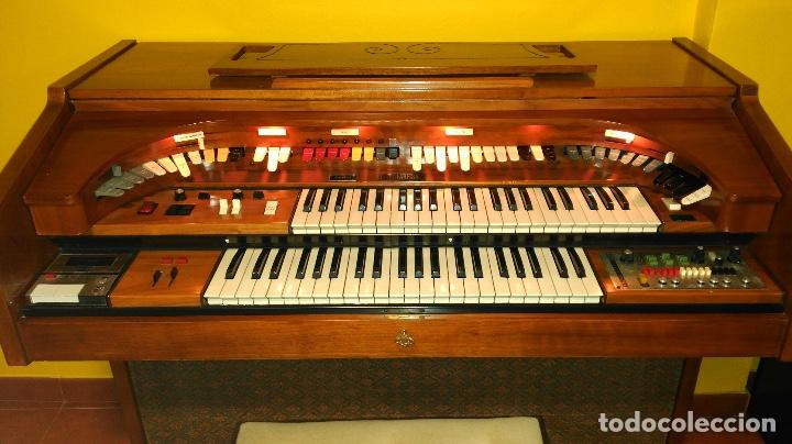 Instrumentos musicales: Organo Farfisa Superpartner 257 - Foto 2