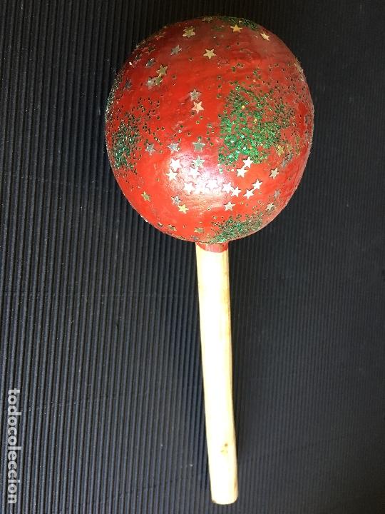 Instrumentos musicales: MAGNIFICA MARACA ARTESANAL, BELLAMENTE DECORADA - Foto 3