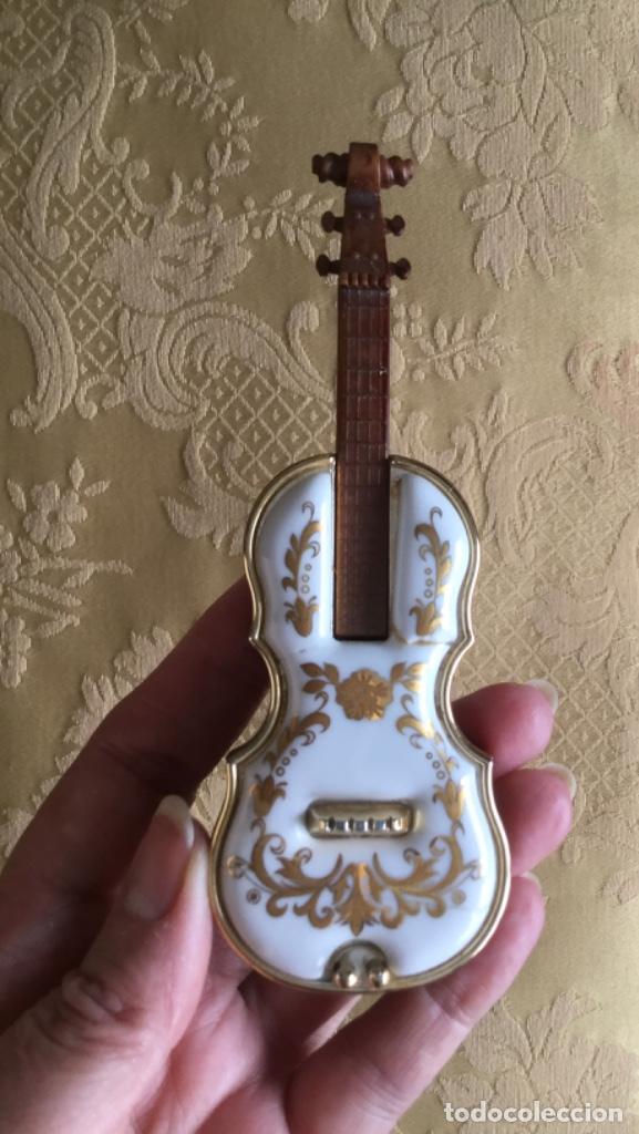 Instrumentos musicales: VIOLA EN MINIATURA VINTAGE - Foto 6