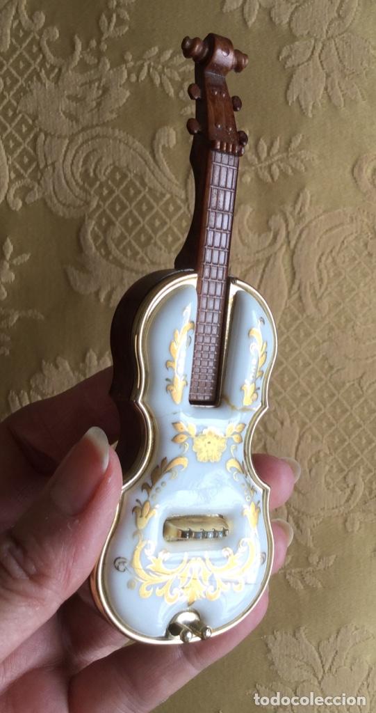 Instrumentos musicales: VIOLA EN MINIATURA VINTAGE - Foto 9