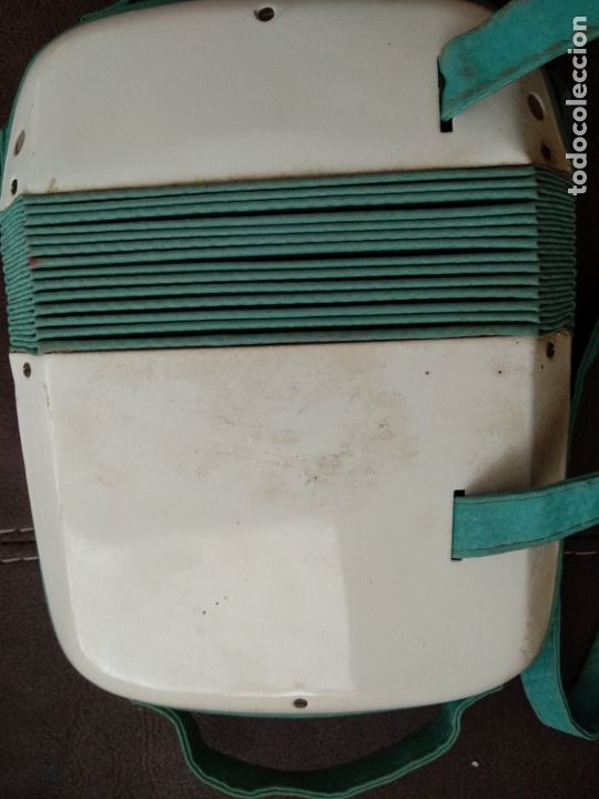 Instrumentos musicales: Antiguo juguete acordeon de la marca Hero uc 099 - Foto 3