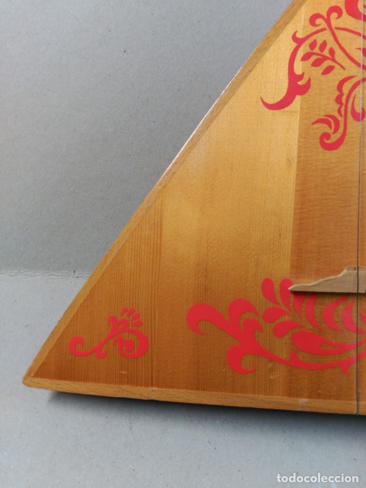 Instrumentos musicales: BALALAICA EN MADERA, INSTRUMENTO DE CUERDA - Foto 4