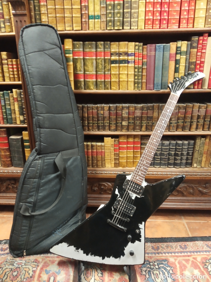Instrumentos musicales: Impresionante guitarra eléctrica, réplica de James Hetfield Metallica. Grass Roots. Relicado. Funda. - Foto 1 - 183296600
