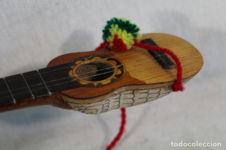 Timple guitarra pequeña de 5 cuerdas - Vendido en Venta Directa - 184596668