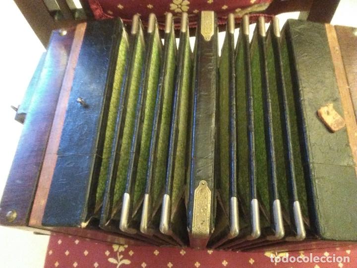 Instrumentos musicales: ANTIGUO BANDONEON - Foto 5
