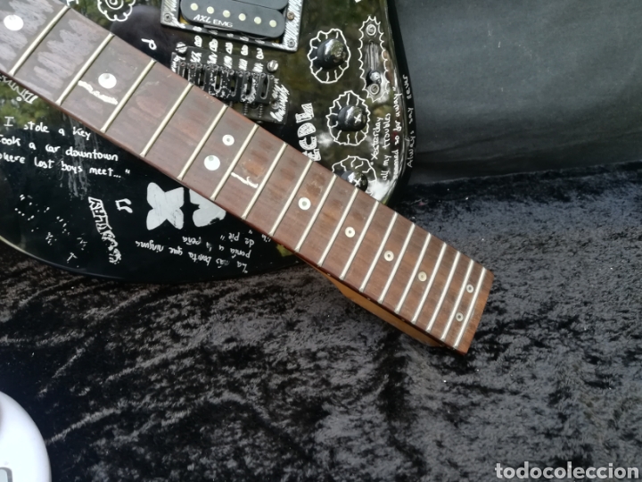Guitarra eléctrica para restaurar o repuestos - Vendido en Subasta -  205184856