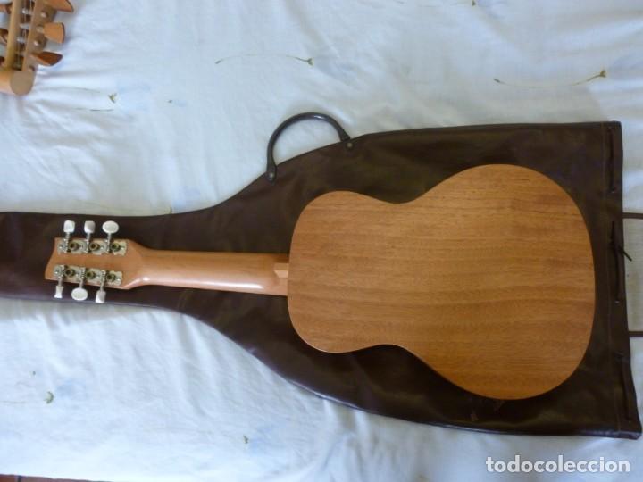 Instrumentos musicales: Antigua guitarra octava de Bruko - Foto 3 - 206823548