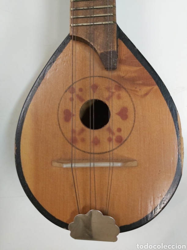 Instrumentos musicales: Peque&ntilde;a y antigua mandolina - Foto 4