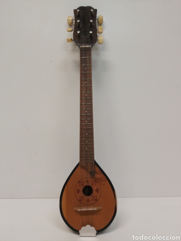 Instrumentos musicales: Peque&ntilde;a y antigua mandolina - Foto 1