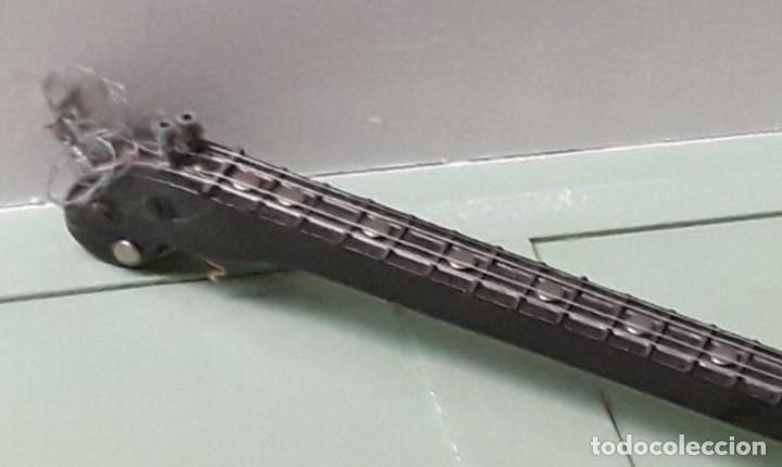 Instrumentos musicales: GUITARRA MORISCA.SIGLO XII..FUNCIONAL. - Foto 3