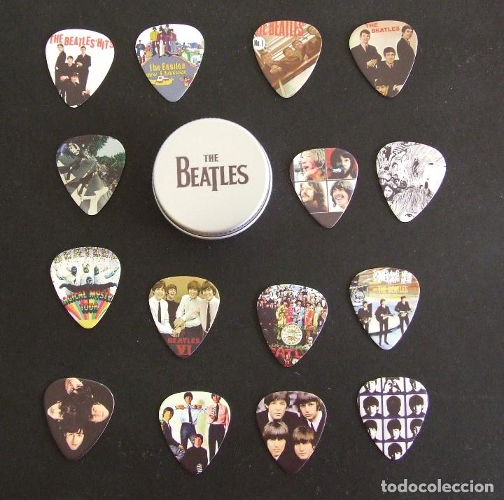 lote 15 puas beatles con cajita - Comprar Guitarras antiguas en  todocoleccion - 234861730