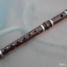 Instrumentos musicales: FLAUTA TRAVESERA ORIENTAL HECHA A MANO.