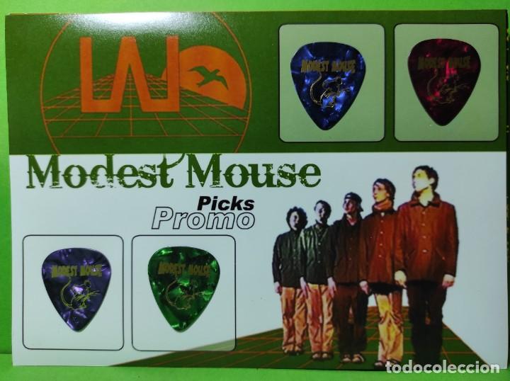 Instrumentos musicales: MODEST MOUSE. COLECCI&Oacute;N DE 4 P&Uacute;AS DE GUITARRA. - Foto 1