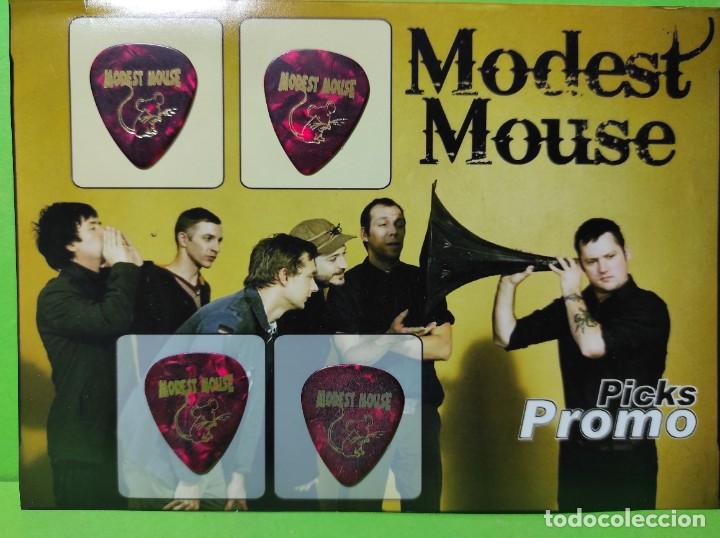 Instrumentos musicales: MODEST MOUSE. COLECCI&Oacute;N DE 4 P&Uacute;AS DE GUITARRA. - Foto 1