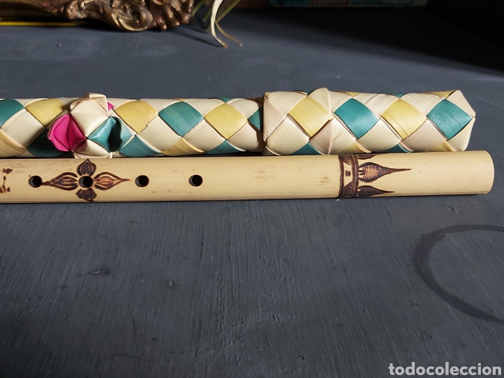 Instrumentos musicales: Flauta de ca&ntilde;a con su funda. Sin uso. - Foto 2