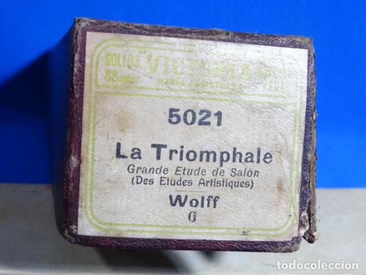 Instrumentos musicales: ROLLO DE PIANOLA. TRIOMPHALE. WOLFF. - Foto 2