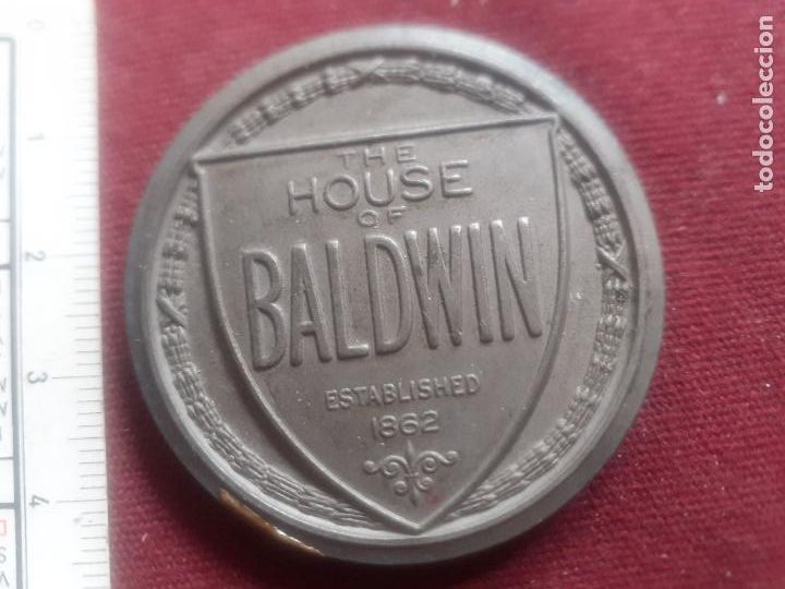Instrumentos musicales: Placa de metal. Pianos Casa Baldwin - Foto 1