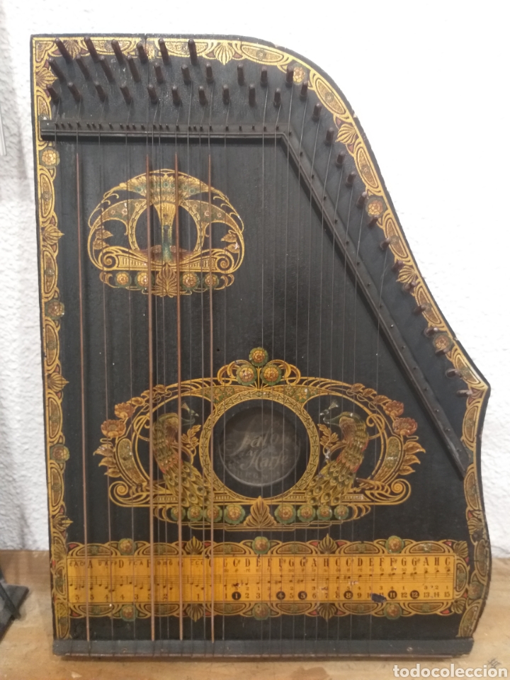 Instrumentos musicales: Antigua C&iacute;tara XIX - Foto 1