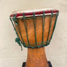 Instrumentos musicales: ANTIGUO DJEMBE TAMBOR DE MADERA . BUEN ESTADO . VER FOTOS. Lote 286351288