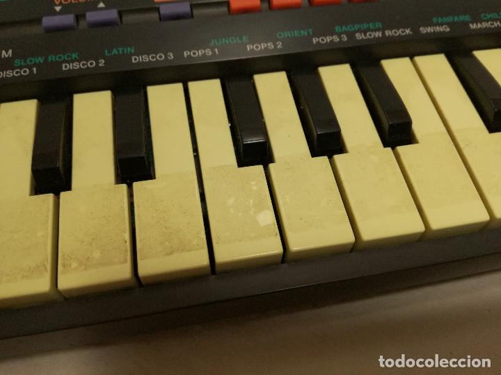 Instrumentos musicales: ORGANO / TECLADO / PIANO - CASIO SA-9 (FUNCIONA) - Foto 6