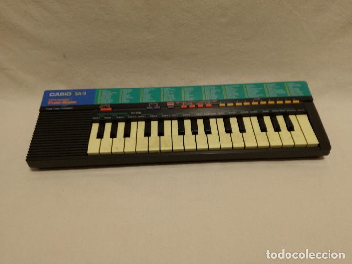 Instrumentos musicales: ORGANO / TECLADO / PIANO - CASIO SA-9 (FUNCIONA) - Foto 8