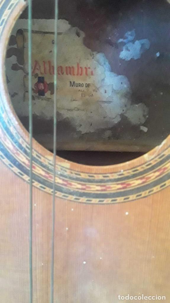 Instrumentos musicales: Guitarra espa&ntilde;ola Alhambra - Foto 2