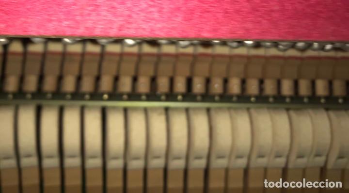 Instrumentos musicales: PIANO DE PARED YAMAHA - Foto 13