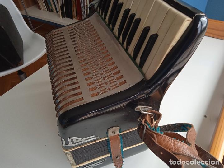 Instrumentos musicales: ACORDEON ANTIGUA MARCA GUERRINI DE COLECCION - Foto 10