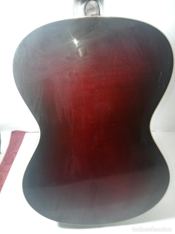 Instrumentos musicales: Guitarra antigua Parlor Hofner 520 model 1950/60. El primer modelo que construyó pieza difícil - Foto 10 - 299268933