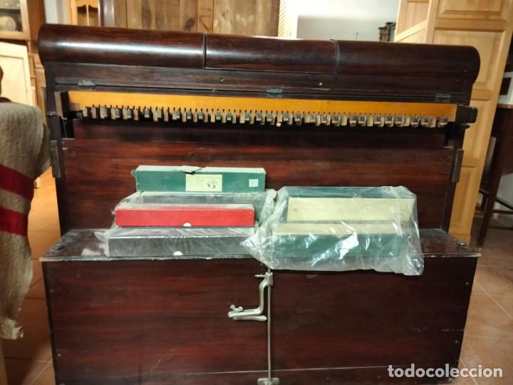 Instrumentos musicales: ANTIGUA PIANOLA - Foto 4 - 7759599