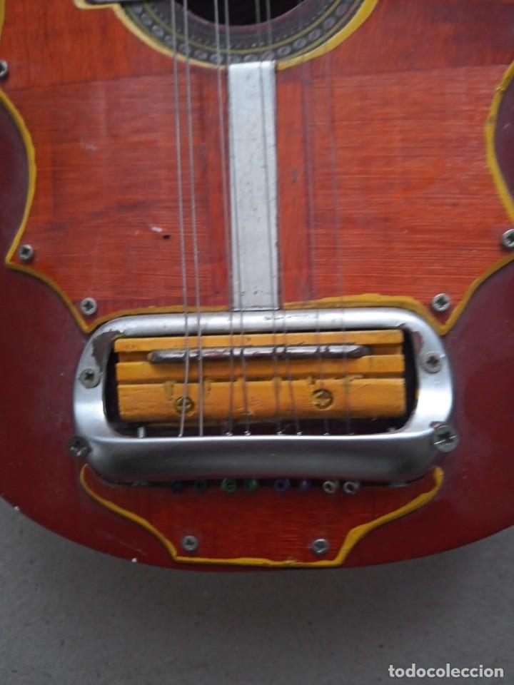 Instrumentos musicales: MAGNIFICA PAREJA DE GUITARRAS. UMS - Foto 7