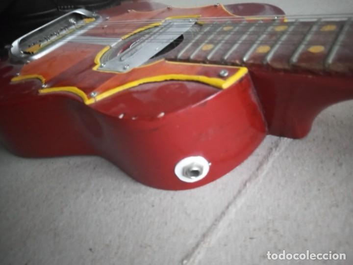 Instrumentos musicales: MAGNIFICA PAREJA DE GUITARRAS. UMS - Foto 8