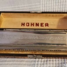Instrumentos musicales: ANTIGUA ARMÓNICA M. HOHNER THE 64 CHROMONICA 4 CHROMATIC OCTAVES PROFESSIONAL MODEL GERMANY CON CAJA. Lote 313159033