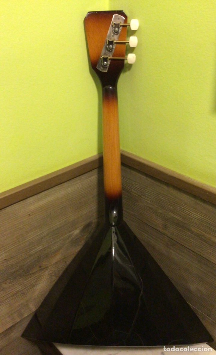 Instrumentos musicales: AUT&Eacute;NTICA BALALAIKA RUSA (NUEVA) - Foto 4
