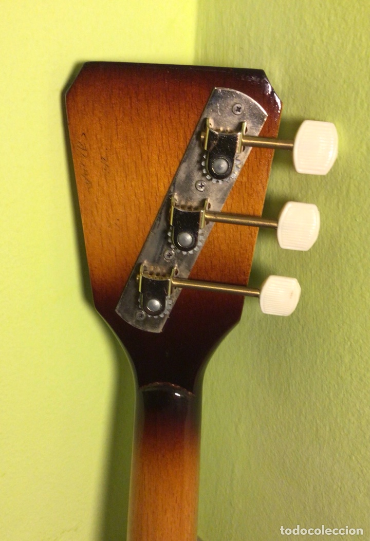 Instrumentos musicales: AUT&Eacute;NTICA BALALAIKA RUSA (NUEVA) - Foto 5