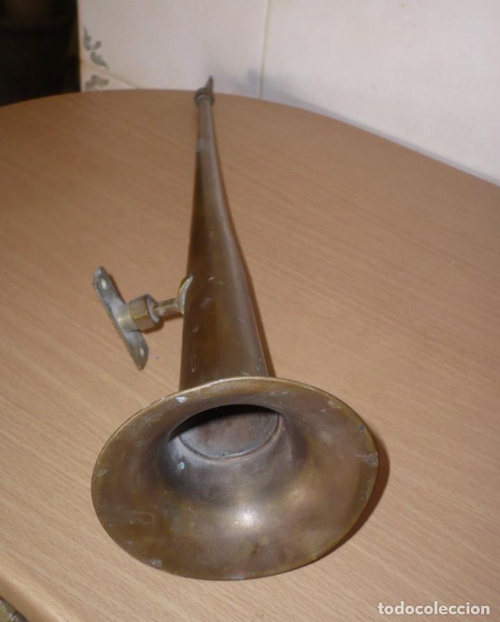 Instrumentos musicales: Antigua Trompeta de Lat&oacute;n - Foto 5