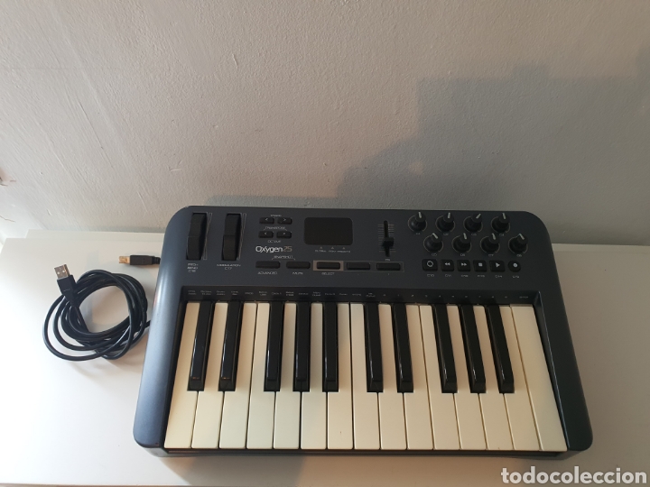 Instrumentos musicales: TECLADO M-AUDIO OXYGEN 25 - Foto 10