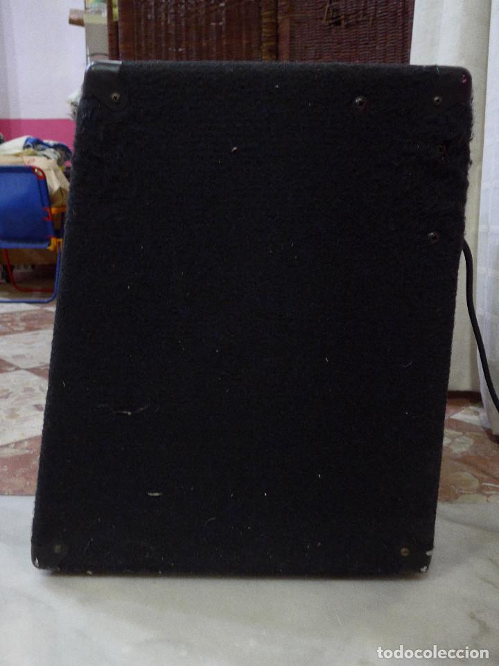 Instrumentos musicales: ROLAND STEREO MIXING KEYBOARD AMPLIFIER KC-350EC - Foto 10