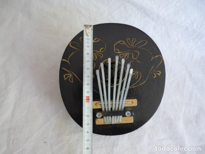 Instrumentos musicales: Kalimba o idi&oacute;fono de 7 teclas, madera de coco - Foto 8