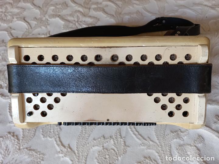 Instrumentos musicales: Acorde&oacute;n Hohner Verdi IA - Foto 5