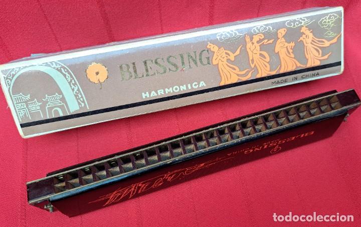 Instrumentos musicales: Arm&oacute;nica Blessing con su caja original - Foto 3