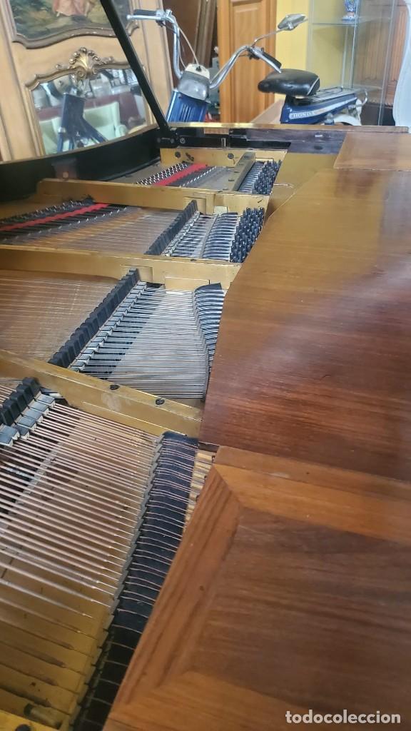 Instrumentos musicales: Piano Media Cola del a&ntilde;o 1930 - Foto 1