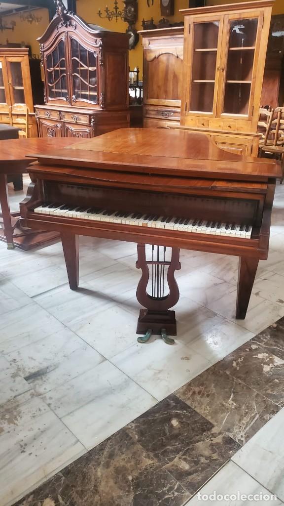 Instrumentos musicales: Piano Media Cola del a&ntilde;o 1930 - Foto 6