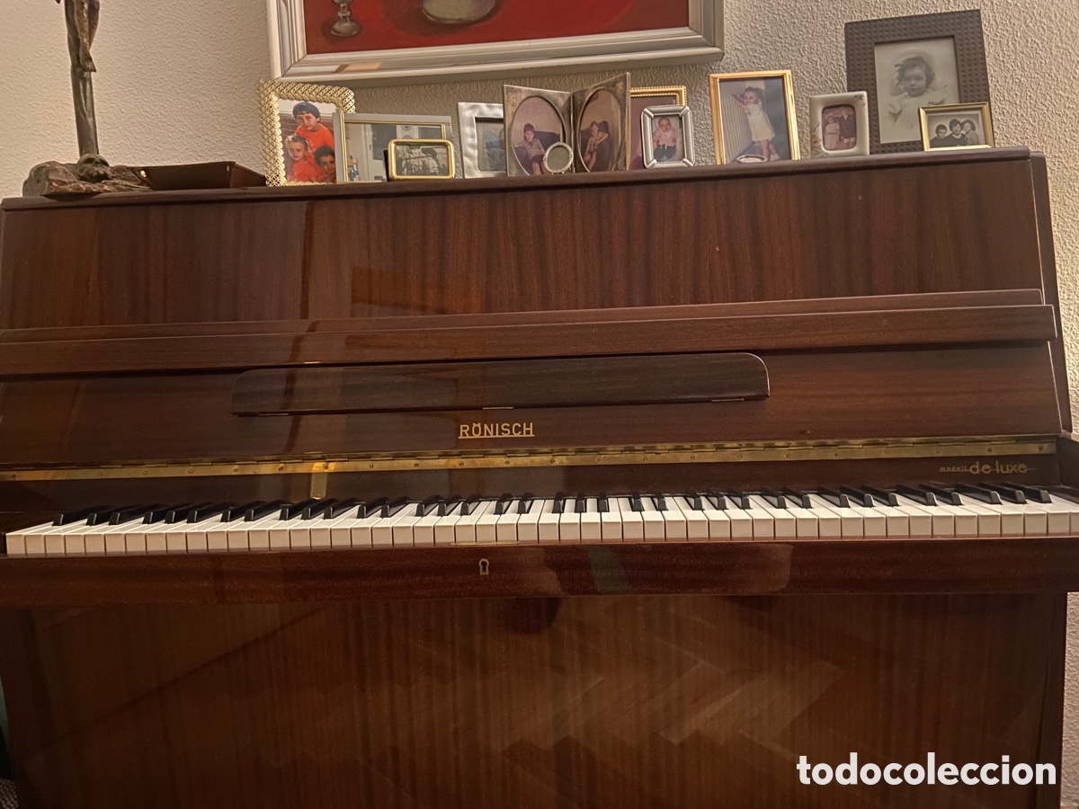 Instrumentos musicales: Piano Ronisch a&ntilde;os 80 - Foto 4